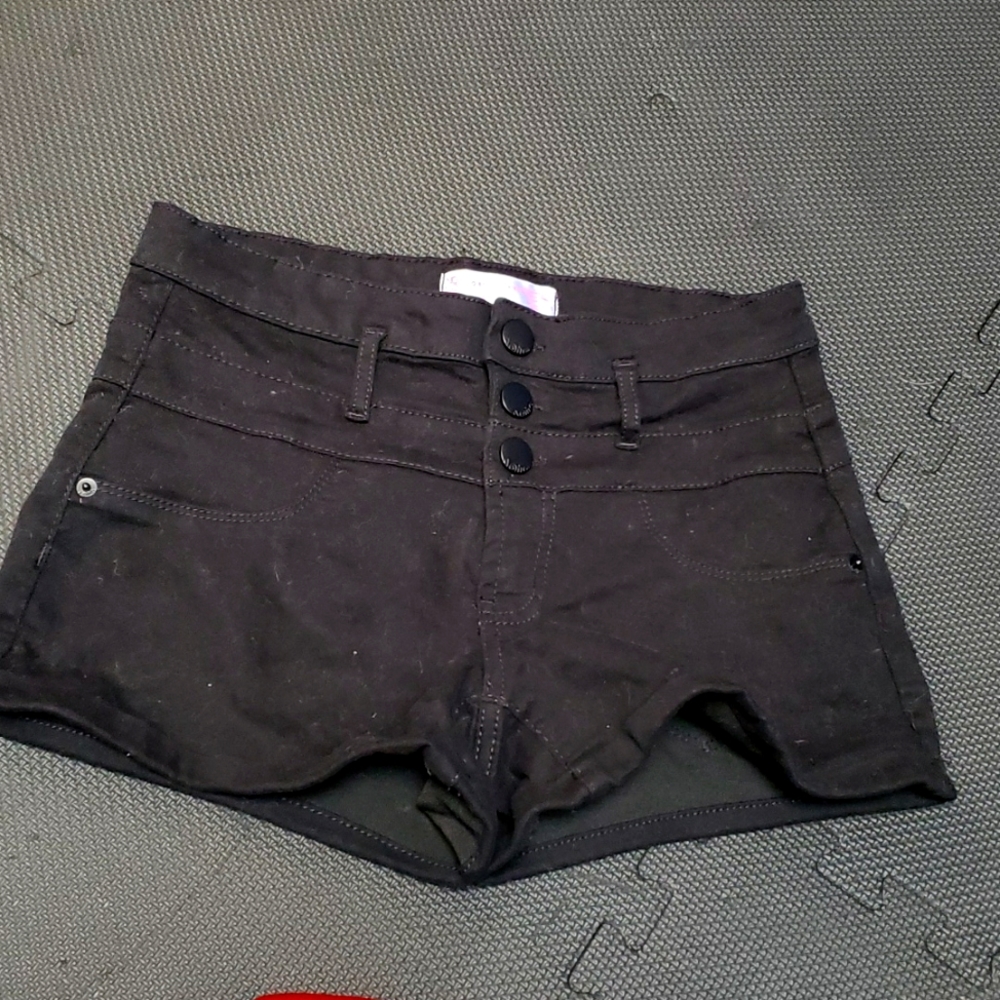 No Boundaries Shorts